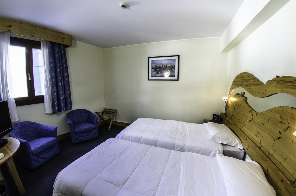 Hotel Rive - Complesso Turistico Campo Smith Bardonecchia Luaran gambar
