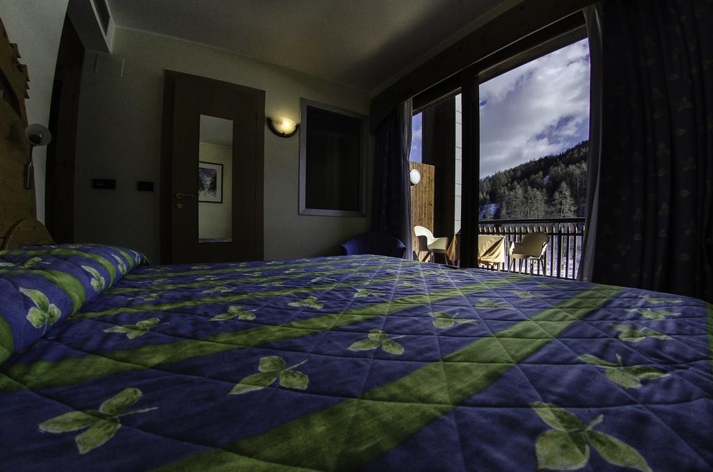 Hotel Rive - Complesso Turistico Campo Smith Bardonecchia Luaran gambar