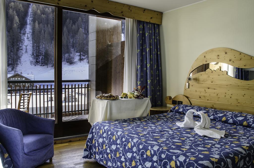 Hotel Rive - Complesso Turistico Campo Smith Bardonecchia Luaran gambar